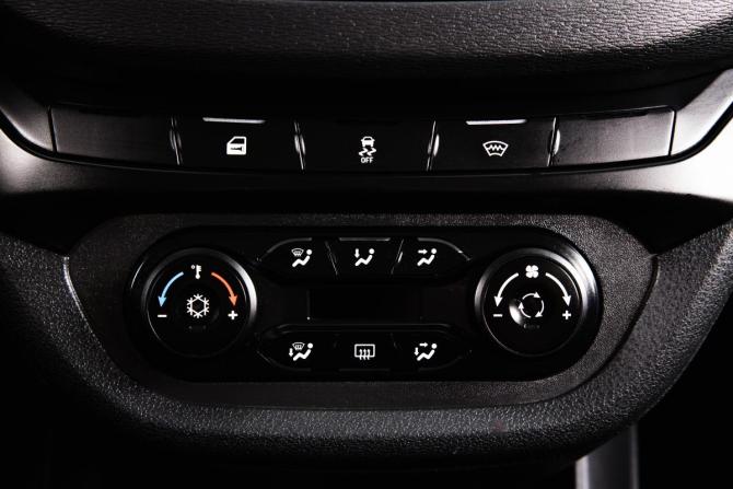 Lada (ВАЗ) Vesta I с пробегом 2019 года, цена 969 000 рублей, 94700 км, седан, Автокод Объявления