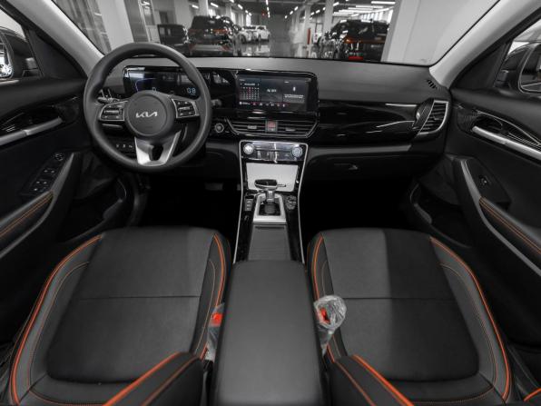 Kia Seltos I Рестайлинг с пробегом 2026 года, цена 2 970 000 рублей, 10 км, внедорожник, Автокод Объявления