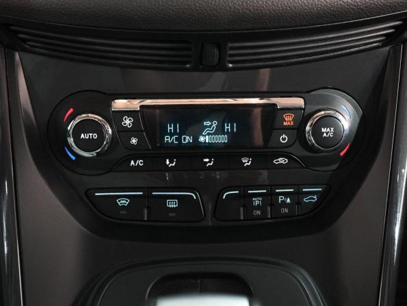 Ford Kuga II с пробегом 2013 года, цена 1 499 000 рублей, 175857 км, внедорожник, Автокод Объявления