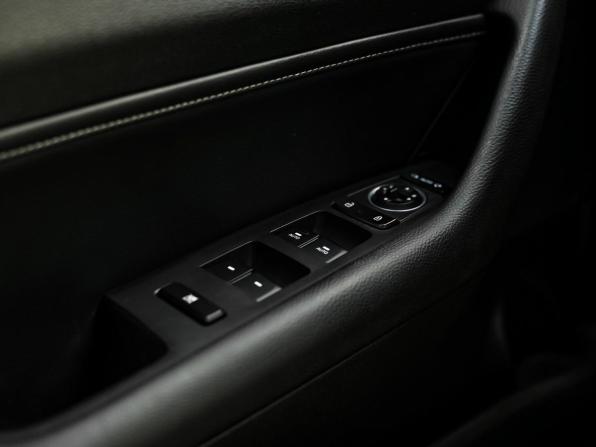 Hyundai Sonata VII (LF) Рестайлинг с пробегом 2018 года, цена 1 690 000 рублей, 117347 км, седан, Автокод Объявления