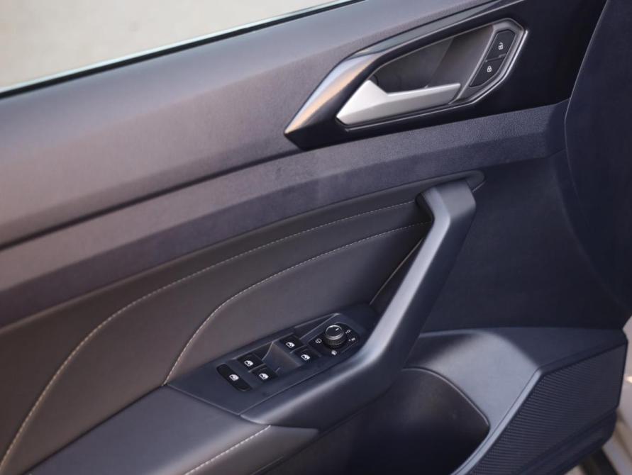 Volkswagen Tharu XR Санкт-Петербург  - изображение 13