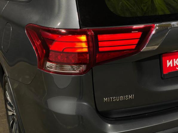 Mitsubishi Outlander III Рестайлинг 3 с пробегом 2019 года, цена 2 635 000 рублей, 57973 км, внедорожник, Автокод Объявления