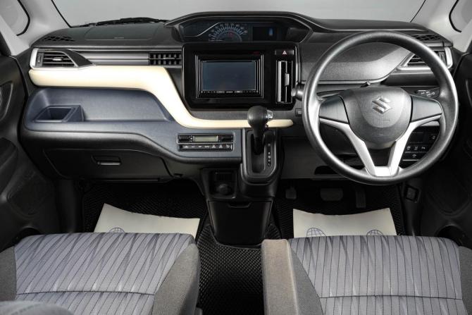 Suzuki Solio IV с пробегом 2021 года, цена 1 369 000 рублей, 132542 км, микровэн, Автокод Объявления