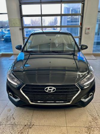 Hyundai Solaris II с пробегом 2018 года, цена 1 219 000 рублей, 136005 км, седан, Автокод Объявления