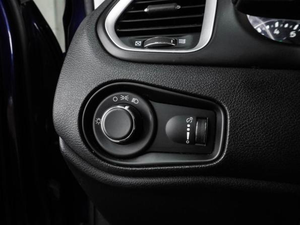 Jeep Renegade I с пробегом 2015 года, цена 1 399 000 рублей, 198655 км, внедорожник, Автокод Объявления