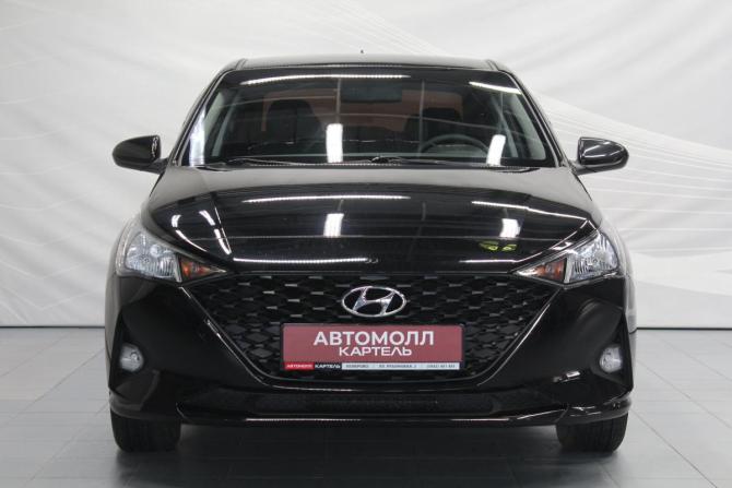 Hyundai Solaris II Рестайлинг с пробегом 2021 года, цена 1 579 000 рублей, 61518 км, седан, Автокод Объявления