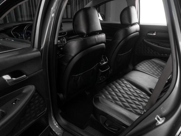 Hyundai Santa Fe IV с пробегом 2019 года, цена 2 429 000 рублей, 208187 км, внедорожник, Автокод Объявления