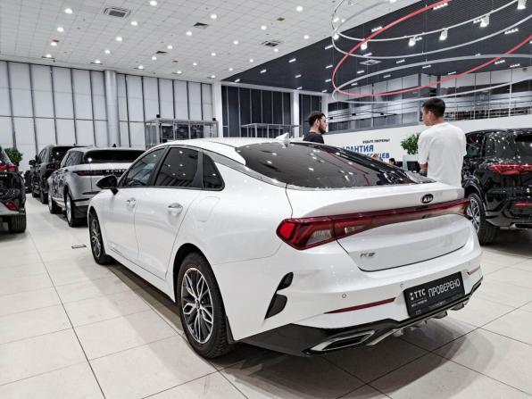 Kia K5 III с пробегом 2021 года, цена 2 399 000 рублей, 93162 км, седан, Автокод Объявления