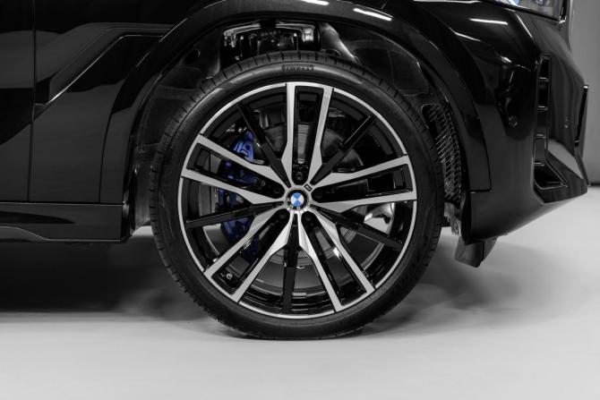 Новый BMW X6 III (G06) Рестайлинг 2025 года, цена 19 611 200 рублей, внедорожник, Автокод Объявления
