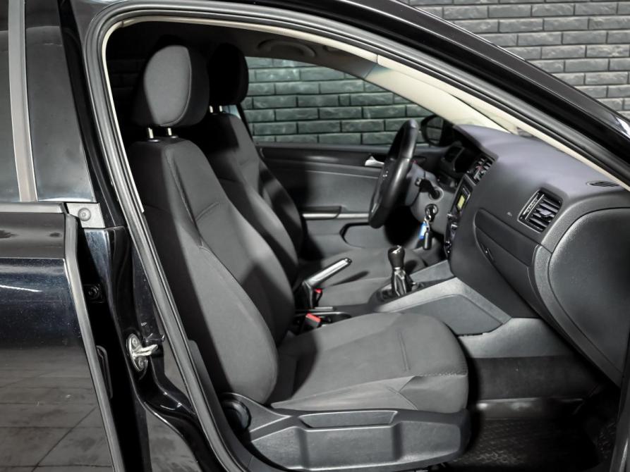 Volkswagen Jetta VI Рестайлинг Екатеринбург  - изображение 11