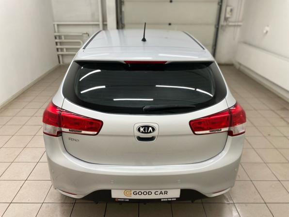 Kia Rio III Рестайлинг с пробегом 2015 года, цена 1 135 000 рублей, 97072 км, хэтчбек, Автокод Объявления