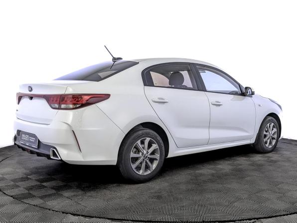 Kia Rio IV Рестайлинг с пробегом 2020 года, цена 1 490 000 рублей, 102207 км, седан, Автокод Объявления