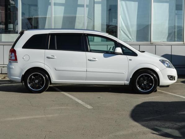 Opel Zafira B Рестайлинг с пробегом 2013 года, цена 850 000 рублей, 170724 км, компактвэн, Автокод Объявления