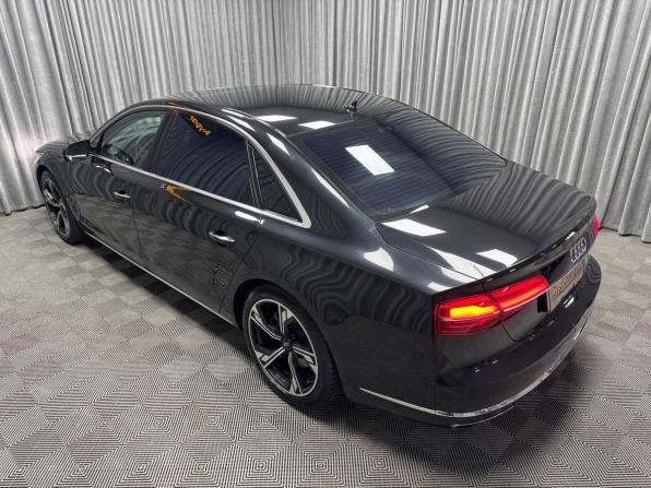 Audi A8 III (D4) Рестайлинг с пробегом 2015 года, цена 2 480 000 рублей, 176033 км, седан, Автокод Объявления