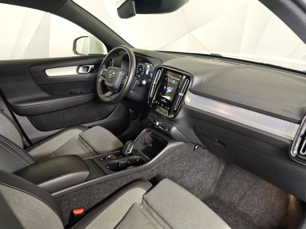 Volvo XC40 I с пробегом 2020 года, цена 3 393 000 рублей, 51104 км, внедорожник, Автокод Объявления