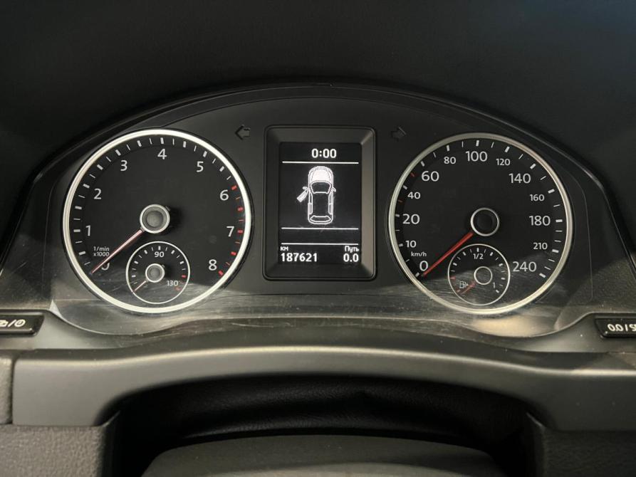 Volkswagen Tiguan I Рестайлинг Пермь  - изображение 13