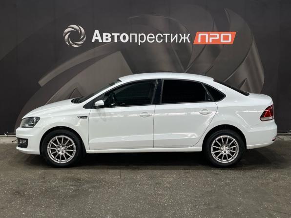 Volkswagen Polo V Рестайлинг с пробегом 2018 года, цена 1 170 000 рублей, 131092 км, седан, Автокод Объявления