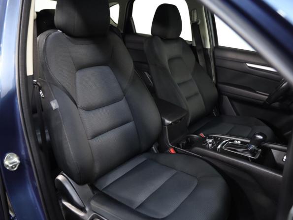 Mazda CX-5 II с пробегом 2018 года, цена 2 419 000 рублей, 84122 км, внедорожник, Автокод Объявления