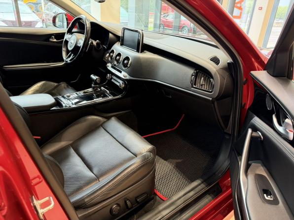 Kia Stinger I с пробегом 2018 года, цена 2 293 000 рублей, 154279 км, лифтбек, Автокод Объявления