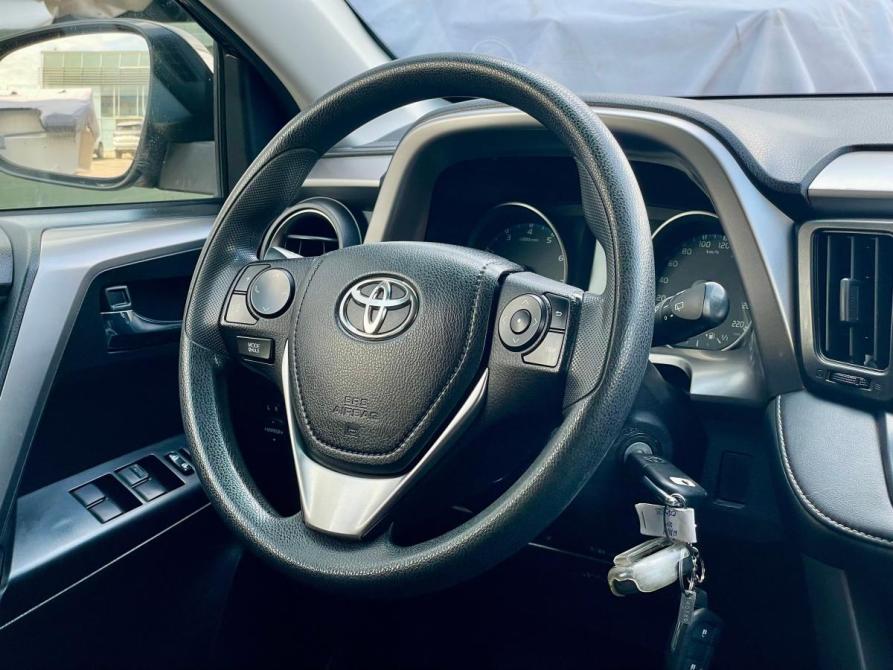 Toyota RAV4 IV (XA40) Рестайлинг Вологда  - изображение 10