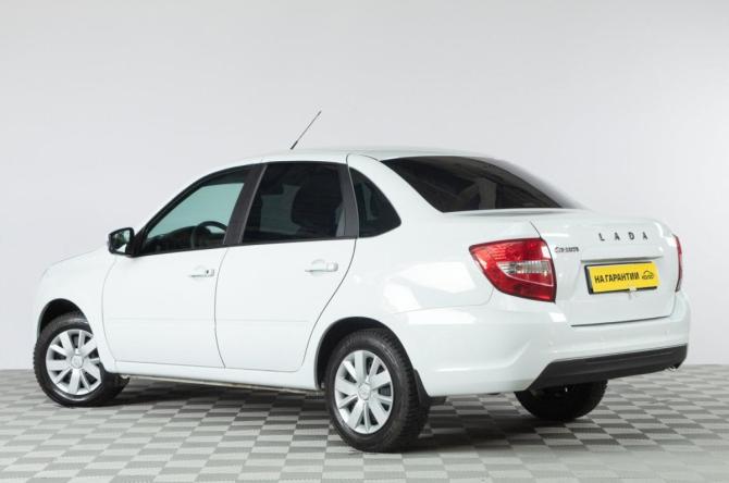 Lada (ВАЗ) Granta I Рестайлинг с пробегом 2023 года, цена 879 000 рублей, 33200 км, седан, Автокод Объявления