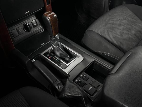 Toyota Land Cruiser Prado 150 Series Рестайлинг 1 с пробегом 2014 года, цена 3 496 900 рублей, 203803 км, внедорожник, Автокод Объявления