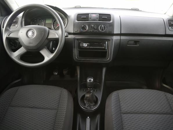 Skoda Fabia II Рестайлинг с пробегом 2013 года, цена 679 000 рублей, 115600 км, хэтчбек, Автокод Объявления
