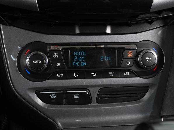 Ford Focus III с пробегом 2011 года, цена 949 000 рублей, 239996 км, хэтчбек, Автокод Объявления
