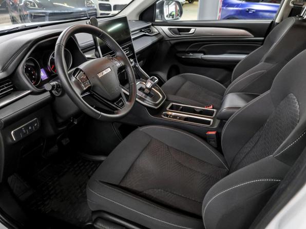 Haval M6 II с пробегом 2024 года, цена 1 799 000 рублей, 24106 км, внедорожник, Автокод Объявления