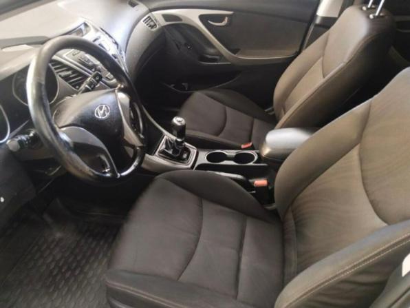 Hyundai Elantra V (MD) Рестайлинг с пробегом 2015 года, цена 930 000 рублей, 120547 км, седан, Автокод Объявления