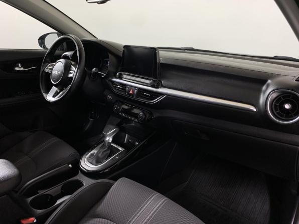 Kia Cerato IV Рестайлинг с пробегом 2021 года, цена 2 130 000 рублей, 68493 км, седан, Автокод Объявления