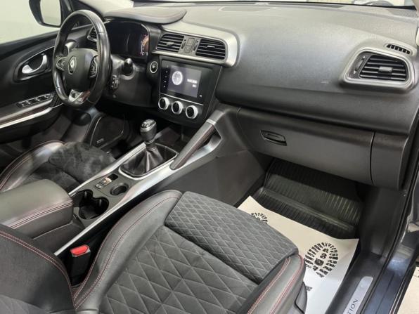 Renault Kadjar I Рестайлинг с пробегом 2019 года, цена 1 872 700 рублей, 120953 км, внедорожник, Автокод Объявления
