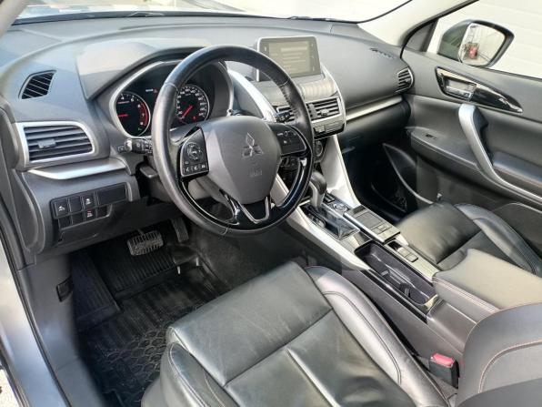 Mitsubishi Eclipse Cross I с пробегом 2018 года, цена 1 649 000 рублей, 172000 км, внедорожник, Автокод Объявления