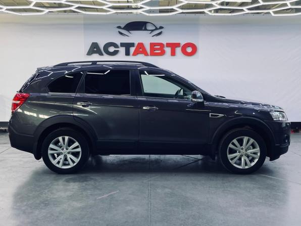 Chevrolet Captiva I Рестайлинг 2 с пробегом 2014 года, цена 1 260 000 рублей, 124620 км, внедорожник, Автокод Объявления