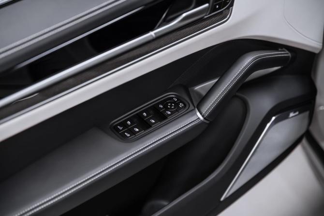 Новый Porsche Cayenne III Рестайлинг 2026 года, цена 18 500 000 рублей, внедорожник, Автокод Объявления