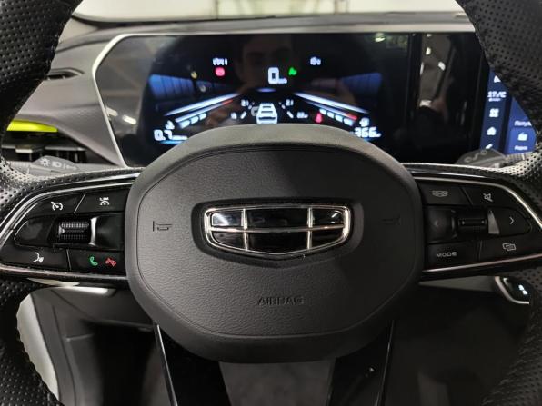 Geely Coolray I Рестайлинг с пробегом 2023 года, цена 1 810 000 рублей, 77454 км, внедорожник, Автокод Объявления