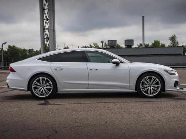 Audi A7 II (4K) с пробегом 2018 года, цена 5 089 000 рублей, 107046 км, лифтбек, Автокод Объявления