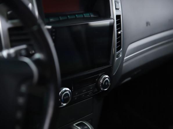 Mitsubishi Pajero IV Рестайлинг 2 с пробегом 2015 года, цена 2 250 000 рублей, 248203 км, внедорожник, Автокод Объявления