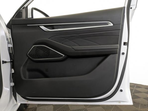 Geely Emgrand II с пробегом 2024 года, цена 1 750 000 рублей, 4947 км, седан, Автокод Объявления