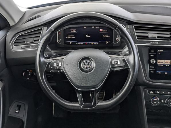 Volkswagen Tiguan II с пробегом 2020 года, цена 2 680 000 рублей, 146873 км, внедорожник, Автокод Объявления