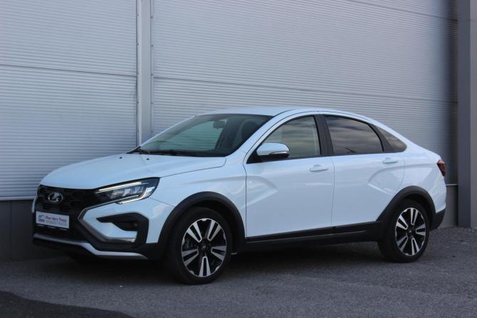 Lada (ВАЗ) Vesta I Рестайлинг (NG) с пробегом 2023 года, цена 1 317 000 рублей, 39723 км, седан, Автокод Объявления