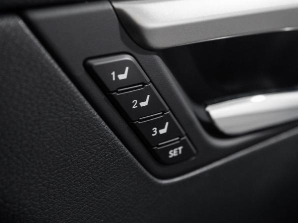 Lexus RX IV с пробегом 2016 года, цена 3 890 000 рублей, 70935 км, внедорожник, Автокод Объявления