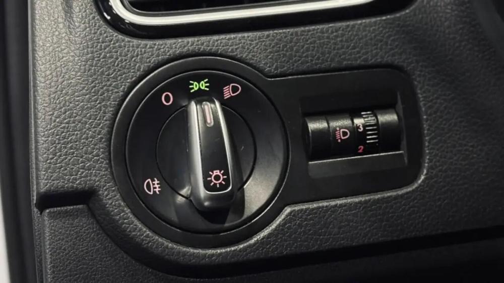 Volkswagen Polo V Рестайлинг Смоленск  - изображение 20