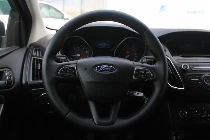 Ford Focus III Рестайлинг с пробегом 2017 года, цена 1 060 000 рублей, 80000 км, седан, Автокод Объявления