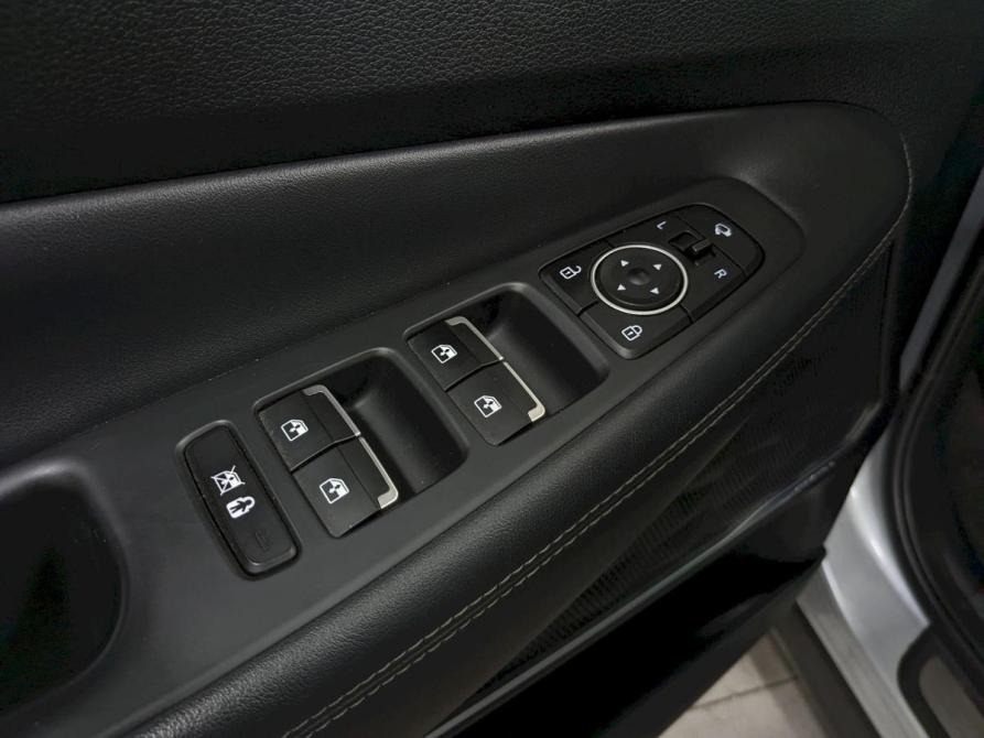 Hyundai Santa Fe IV Москва  - изображение 12