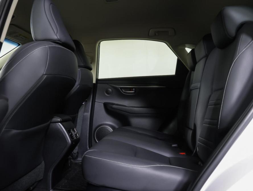 Lexus NX I Рестайлинг Москва  - изображение 12