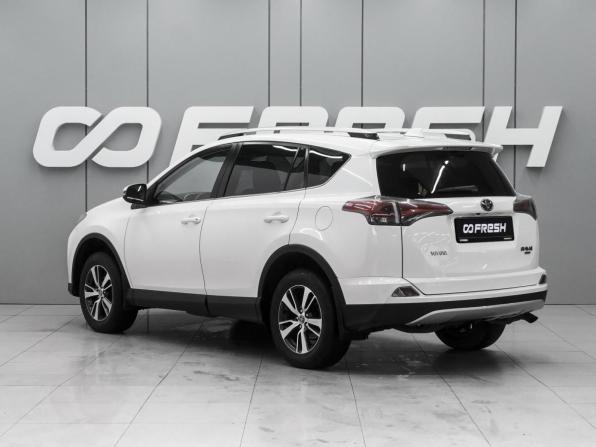 Toyota RAV4 IV (XA40) Рестайлинг с пробегом 2016 года, цена 2 299 000 рублей, 243515 км, внедорожник, Автокод Объявления