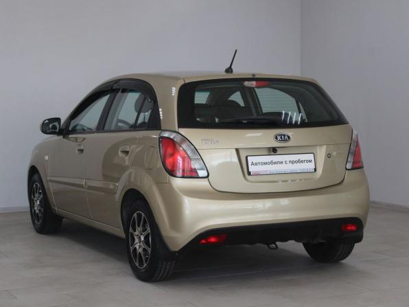 Kia Rio II Рестайлинг с пробегом 2010 года, цена 579 900 рублей, 208583 км, хэтчбек, Автокод Объявления