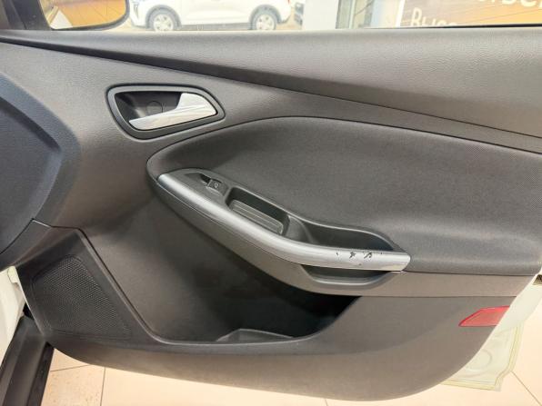 Ford Focus III с пробегом 2012 года, цена 810 000 рублей, 171810 км, седан, Автокод Объявления