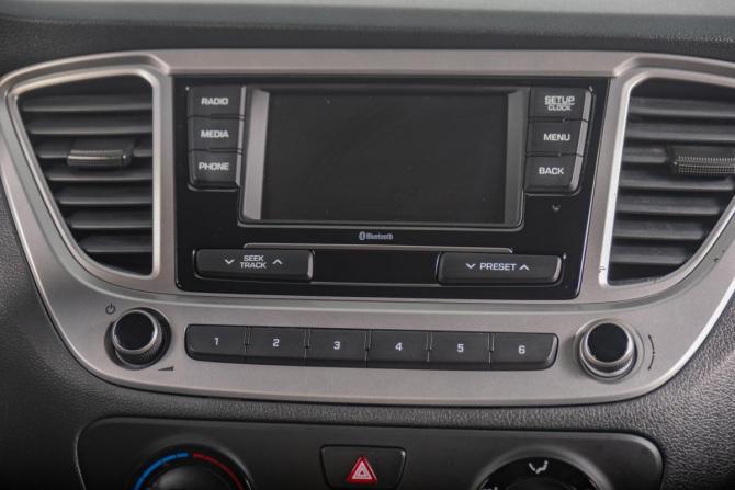 Hyundai Solaris II Рестайлинг с пробегом 2021 года, цена 1 699 000 рублей, 41000 км, седан, Автокод Объявления